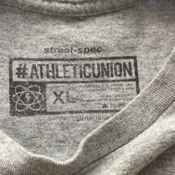 GMU Grad Student Tee - Picture 3 of 4